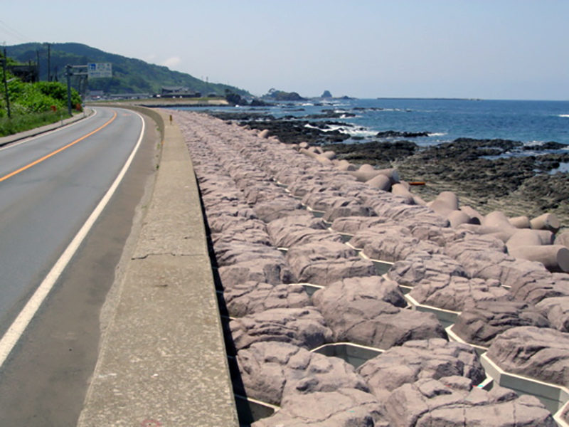 カラーコンクリートのある風景：第2回・海の景観